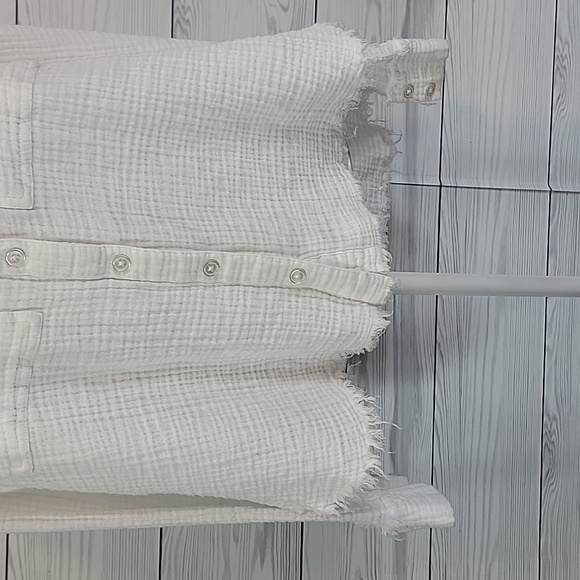 Urban Outfitters White Gauze Cotton  Button-Up Shirt Womens Size S - Picture 3 of 11
